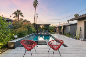 Stylish Oasis in Arcadia: Private Pool Prime Location